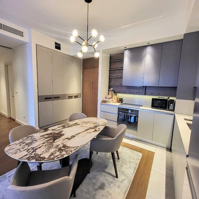 Location d’un appartement spacieux de 3 pièces, 104 m², avec terrasse, Belgrade, Serbie